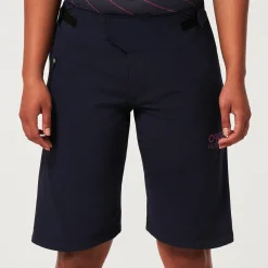 Shop Factory Pilot Rc Short Kvinner Shorts