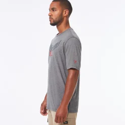 Cheap Si Eagle Tab Tee Herre T-Skjorter